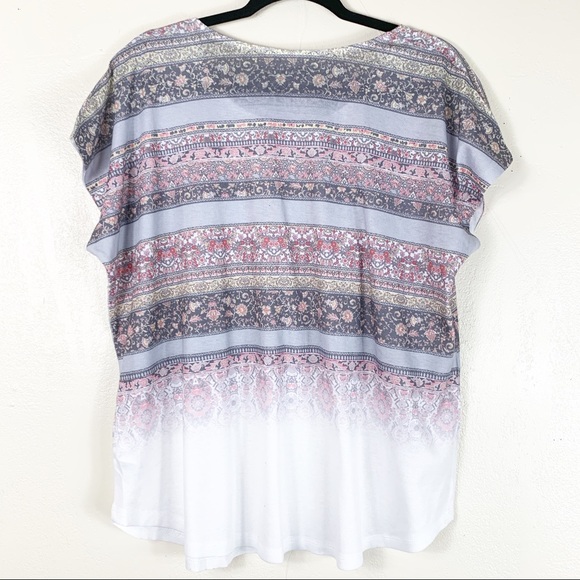 Style and Co pattern short sleeve dolman t shirt - Picture 3 of 5